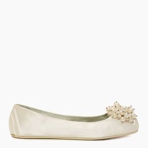 Kate Spade flambe flats off white with pearls